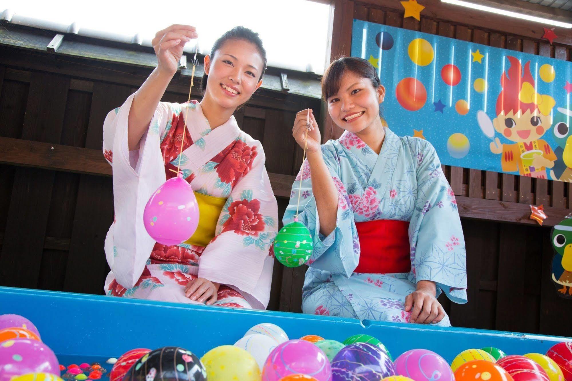 Yamanaka Onsen Kagari Kisshotei Exterior foto